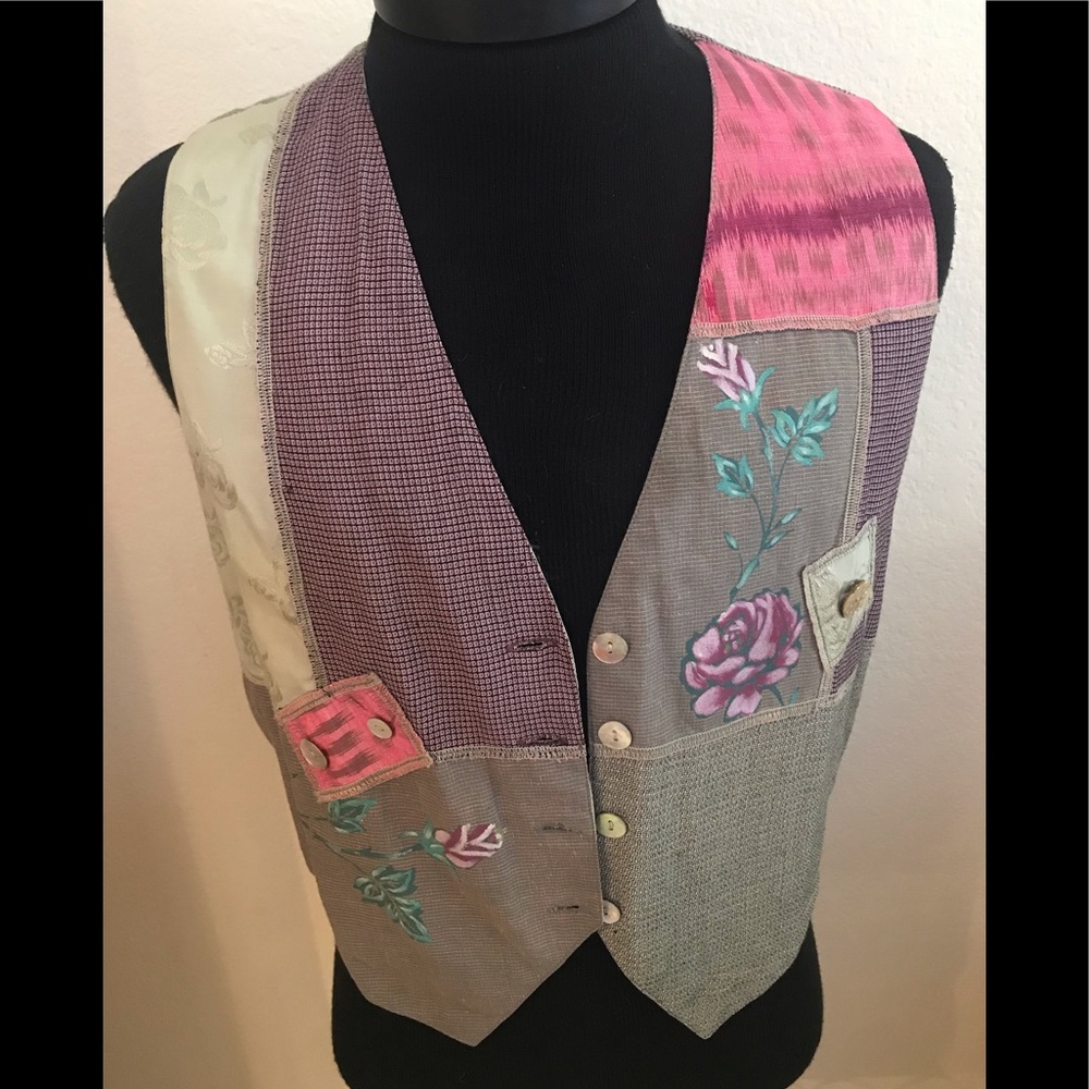 FAITH Multi Fabric VEST/TOP SZ Small - Picture 1 of 8